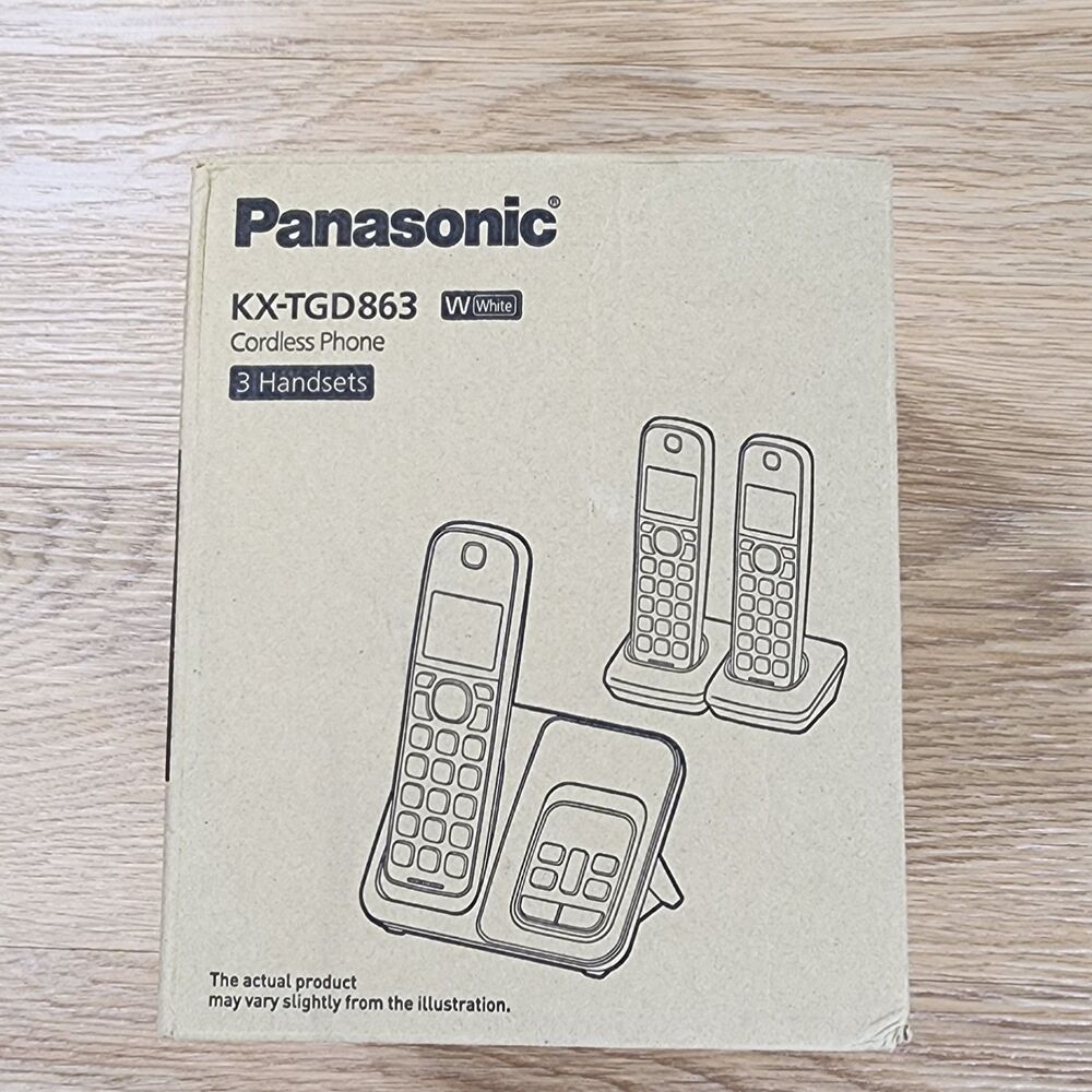 Panasonic KX-TGD863W Cordless Phone 3 Handsets Answering Machine Bluetooth